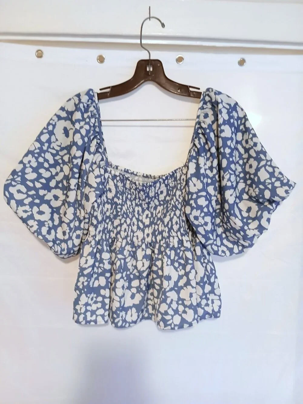 By Together Blue White Floral Smocked Crop Top S Boho Cottagecore Feminine